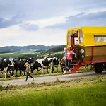 Holiday home Hof Koehne - Haus Landvergnuegen Links