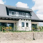 Holiday home Hof Koehne - Haus Landvergnuegen Links