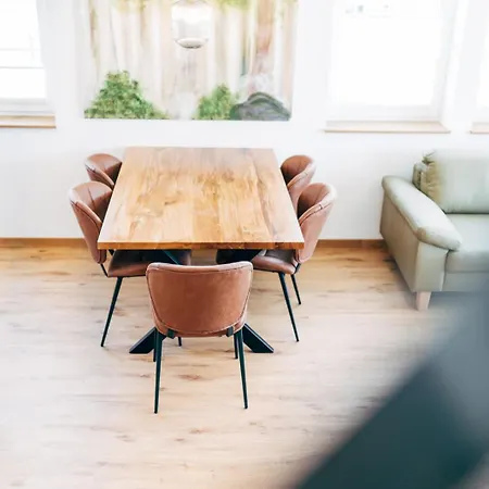 Hof Koehne - Haus Landvergnuegen Links *