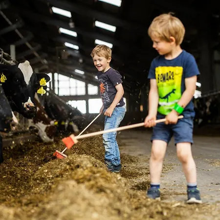 Nyaraló Hof Koehne - Haus Landvergnuegen Links Schmallenberg